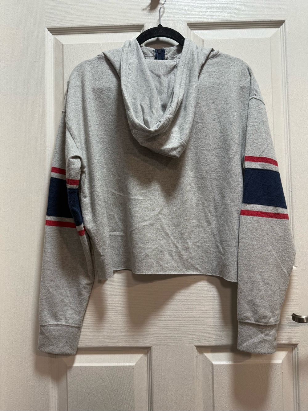 NFL Gray and Black Loungewear Top with Care Tag - Picture 5 of 6